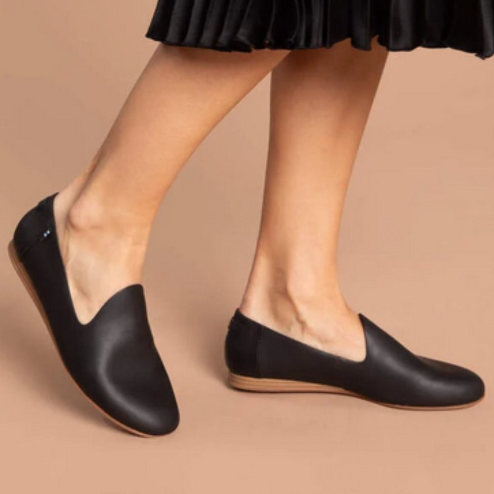 TOMS Vegan Leather Loafer Shoes